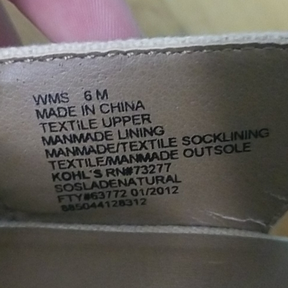 Heels - Picture 5 of 6